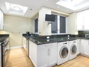 222 Central Park S 41/42, New York NY 10019