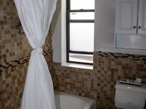 645 Barretto Street 3G, Bronx NY 10474