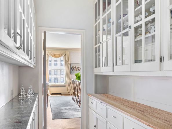 1220 Park Avenue 12B, New York NY 10128