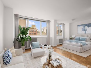 77 7th Avenue