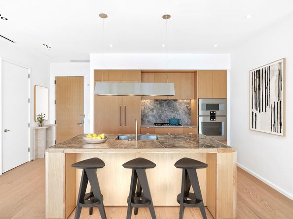 30 Front Street 28C, Brooklyn NY 11201