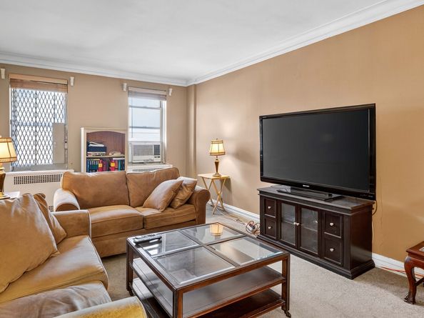 68-63 108th Street 3J, Queens NY 11375