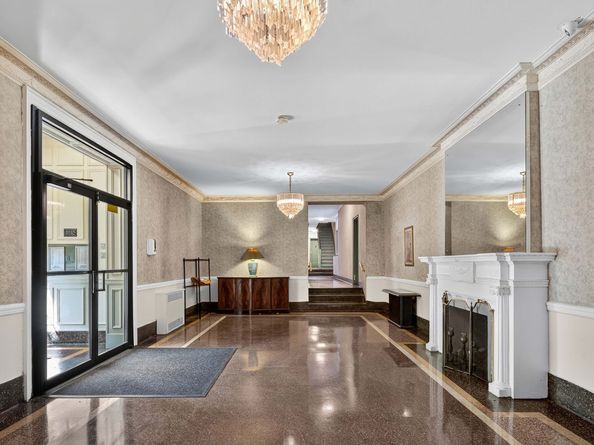 68-63 108th Street 3J, Queens NY 11375