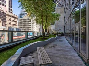 1600 Broadway 17E, New York NY 10019