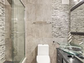 330 East 38th Street 26F, New York NY 10016