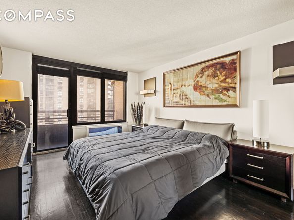 330 East 38th Street 26F, New York NY 10016
