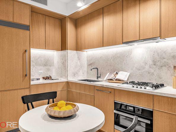 501 3rd Avenue 7G, New York NY 10016