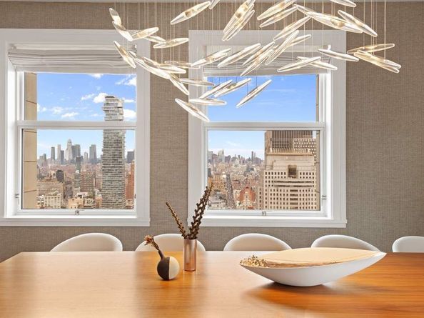 2 Park Place 35A, New York NY 10007