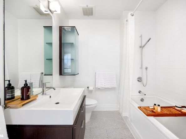 50 Pine Street PH12S, New York NY 10005