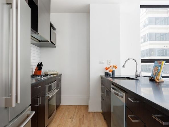 50 Pine Street PH12S, New York NY 10005