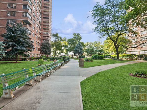 575 Grand Street E202, New York NY 10002