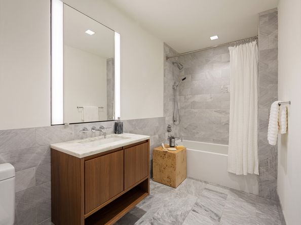 242 Broome Street 11A, New York NY 10002