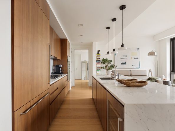 242 Broome Street 11A, New York NY 10002