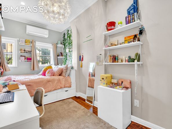 10 Carroll Street, Brooklyn NY 11231