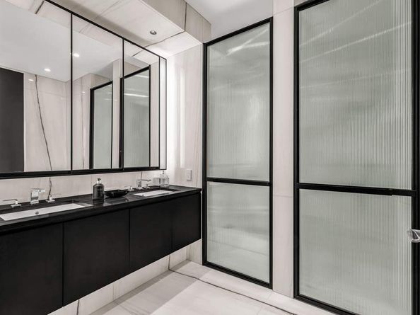 157 West 57th Street 35E, New York NY 10019