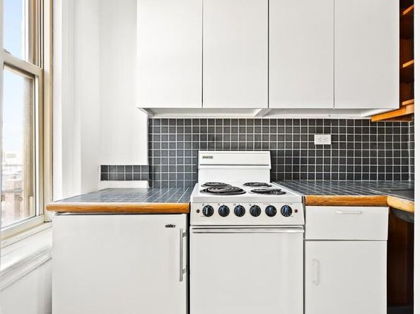 24 5th Avenue 731, New York NY 10011