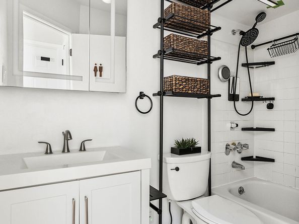 143 Bay Ridge Parkway 3, Brooklyn NY 11209