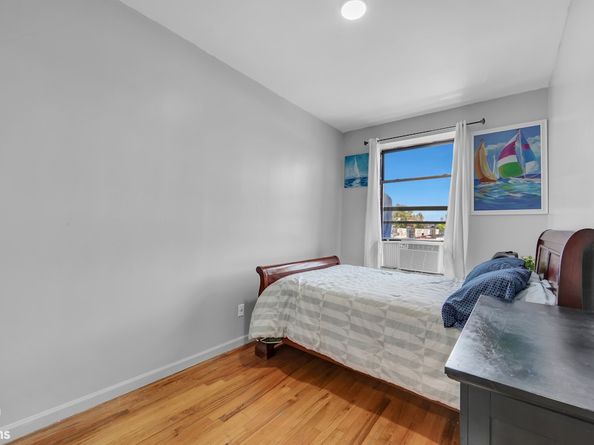 152 West 121st Street, New York NY 10027