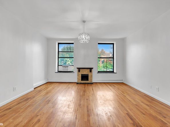 152 West 121st Street, New York NY 10027