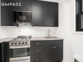 201 West 21st Street 9A, New York NY 10011