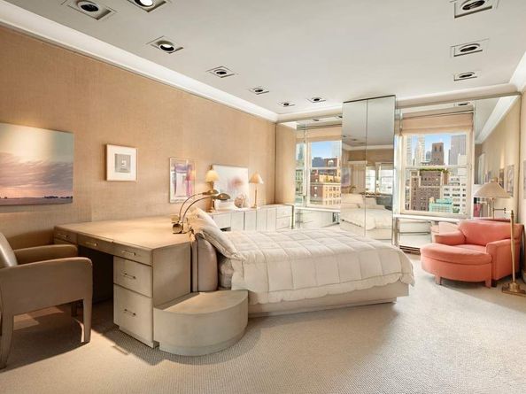 19 East 72nd Street 13C, New York NY 10021