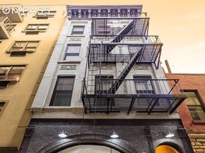 319 Broadway, Brooklyn NY 11211