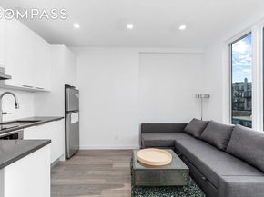 319 Broadway, Brooklyn NY 11211