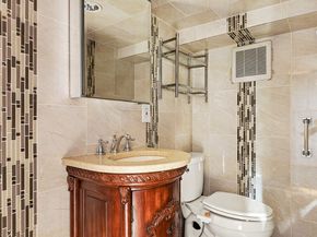 570 19th Street, Brooklyn NY 11218