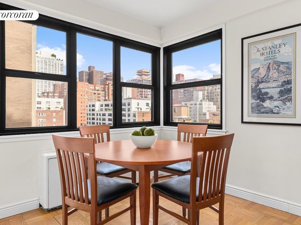 345 East 69th Street 11A, New York NY 10021