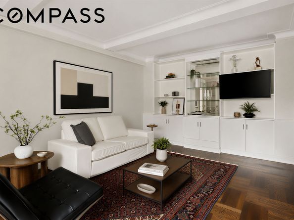 333 East 53rd Street 8F, New York NY 10022