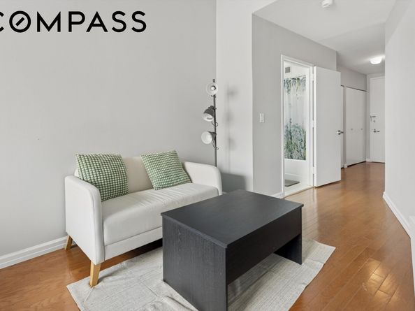 99 John Street 1413, New York NY 10038