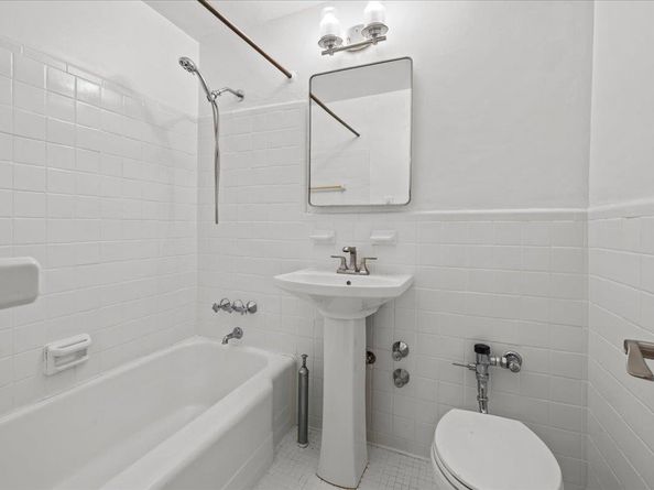 629 Kappock Street 1N, Bronx NY 10463