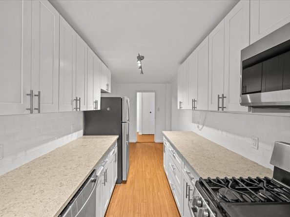 629 Kappock Street 1N, Bronx NY 10463