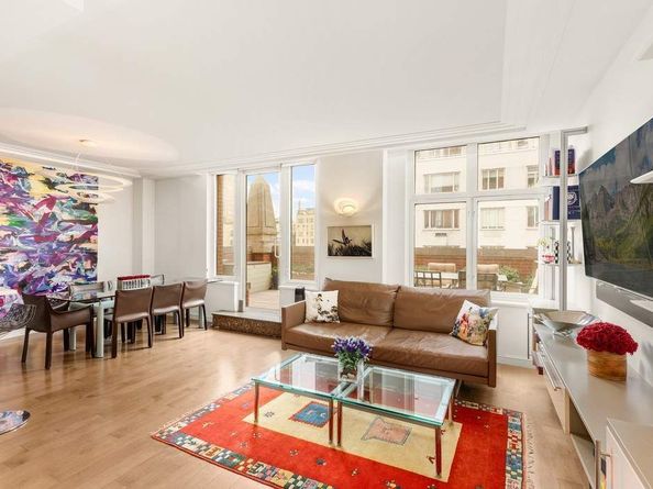 188 East 70th Street 10D, New York NY 10021