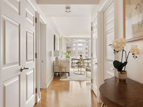 205 East 85th Street 15J, New York NY 10028