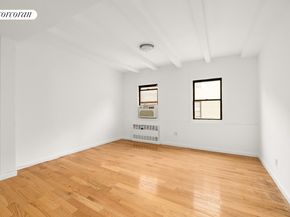 307 West 20th Street 4R, New York NY 10011