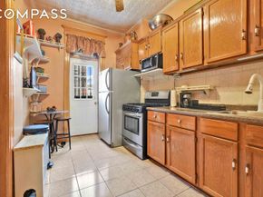 352 New York Avenue, Brooklyn NY 11213