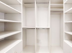 641 Fifth Avenue 29D, New York NY 10022