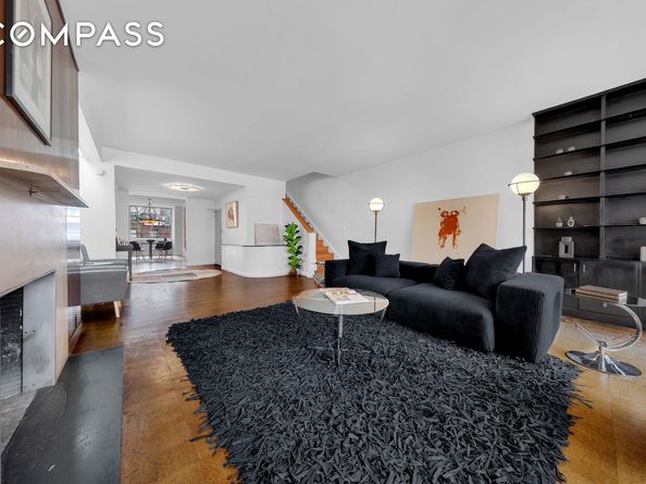 219 East 49th Street, New York NY 10017