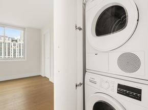 555 Main Street 805, New York NY 10044