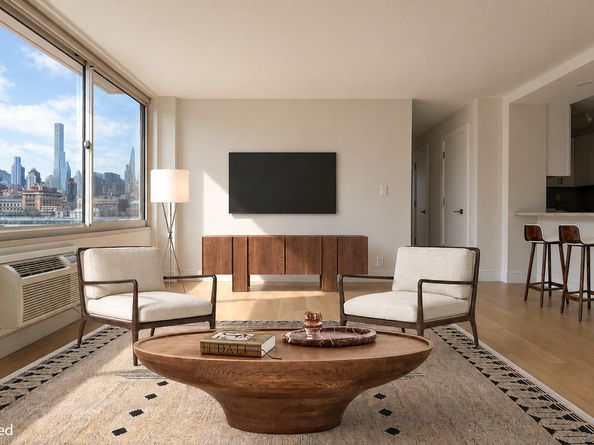 555 Main Street 805, New York NY 10044