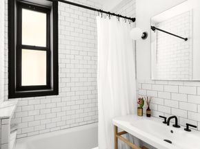 135 Prospect Park SW A6, Brooklyn NY 11218