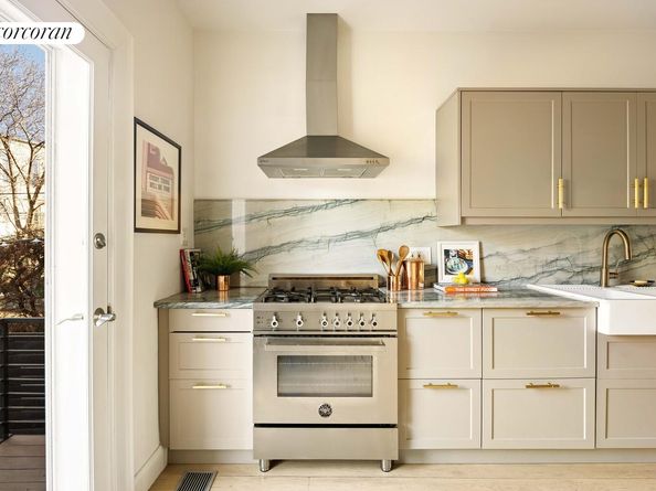 129 Calyer Street, Brooklyn NY 11222