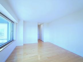 301 West 57th Street 30C, New York NY 10019