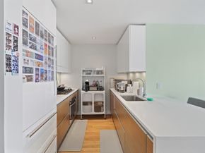 555 West 59th Street 23A, New York NY 10019