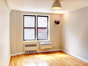 211 East 18th Street 2P, New York NY 10003