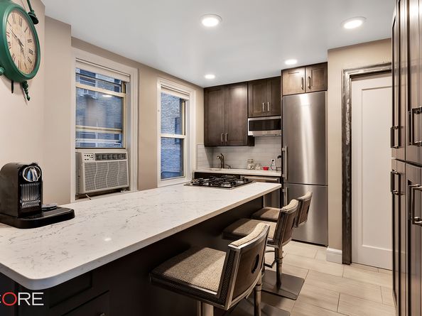 321 East 43rd Street 109, New York NY 10017