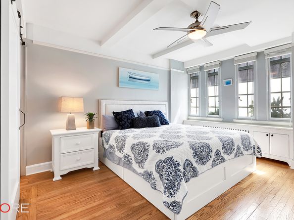 321 East 43rd Street 109, New York NY 10017