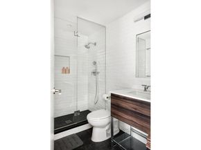 395 Bleecker Street, New York NY 10014
