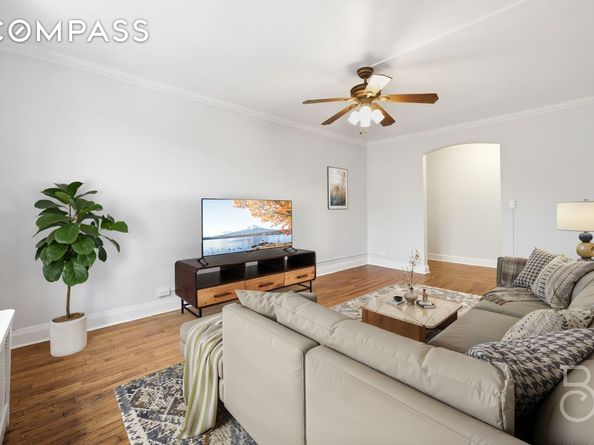 78-15 19th Drive B2, Queens NY 11370